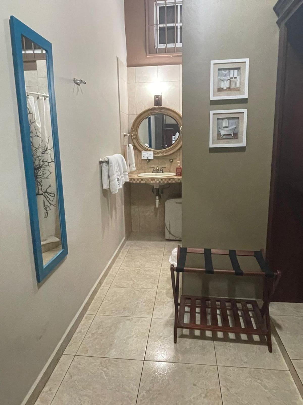 Refugio De La Montana B&B San Pedro Sula Pokoj fotografie